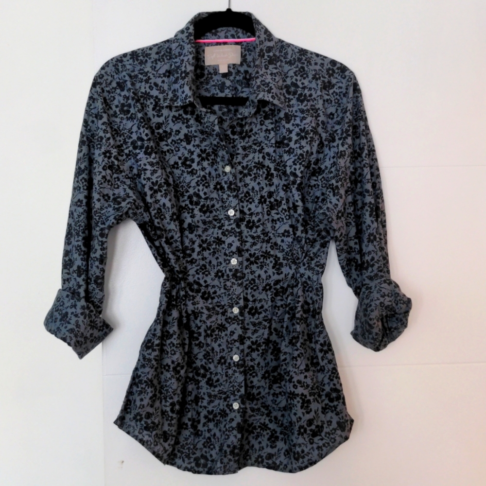 Banana republic, flowers blouse